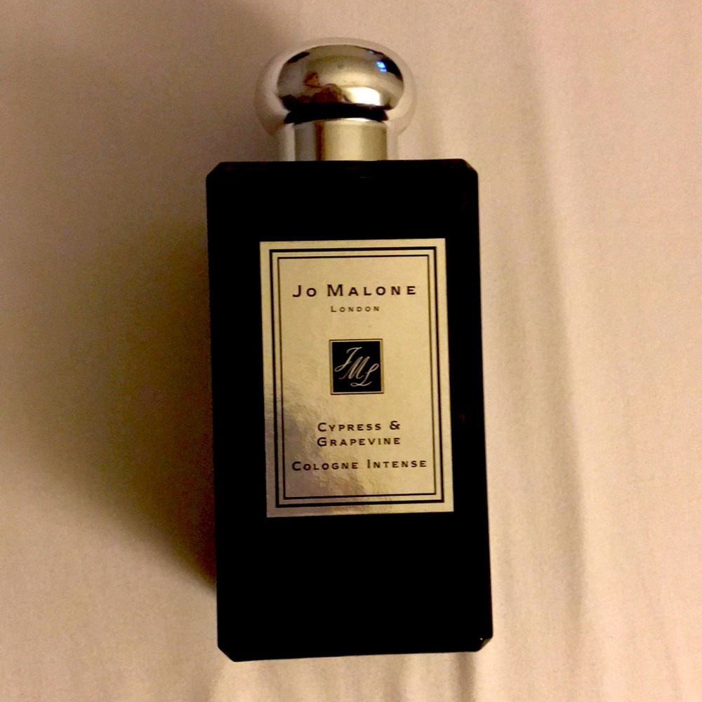 Amazing Jo Malone of London Cypress & Grapevine Cologne Intense fragrance.
